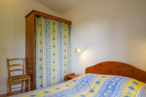 Maisons de vacances Lou Penequet a charming Mas in Provence with shared pool countryside : photos des chambres