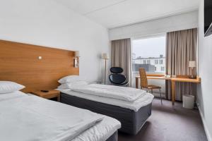 Standard Twin Room room in Park Inn by Radisson Copenhagen Airport
