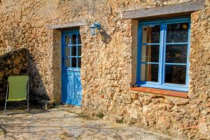 Maisons de vacances La Farigoule 68 person rental with shared pool nature and calm : photos des chambres