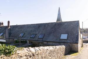 3 The Old School House