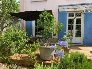 Un jardin en ville - Parking gratuit - 圣福瓦莱里昂