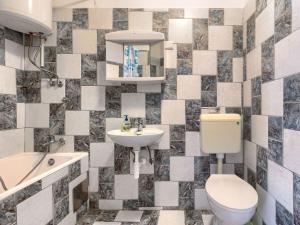 Apartment Perkovic-3 by Interhome