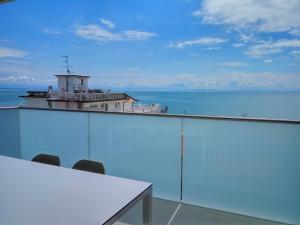 Residenzza Edda 281S