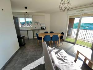 Appartements AGATHE 3 pieces lumineux centre ville : photos des chambres