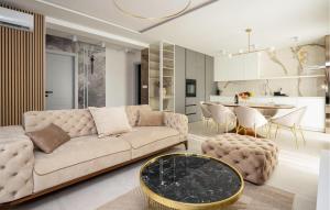 Cozy Apartment In Sveti Filip I Jakov 