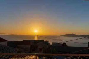 Kiki’s Beautiful House On Famous Village Pentati