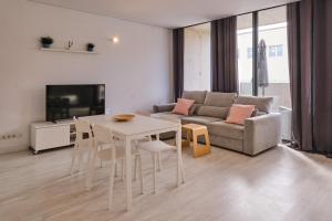 Aeropuerto loft 8 by Azahar Stay