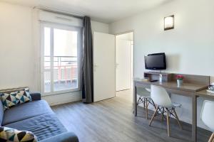Hotels Comfort Aparthotel Versailles, St Cyr l'Ecole : photos des chambres