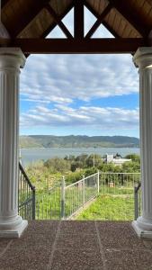 Casa vista panorámica al lago