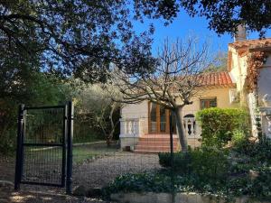 Maisons de vacances *Nouveau* Maison T2 en Provence : Maison 1 Chambre