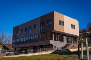 Ema, Asja, Eda Apartments - Jazvine