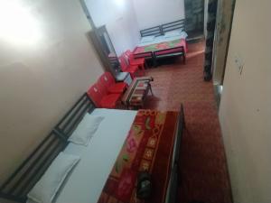 Hotel Chachas garden with restaurant pushkar