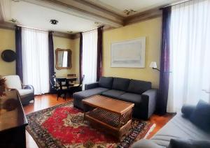 Ecco Marino Casa Vacanze