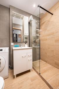 Bemowo Lazurowa Chic Apartment by BookingHost