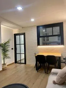 Apartamento premium en la plaza de Montanejos - 比利亚埃尔莫萨德尔里奥