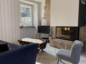 663 - Maison individuelle avec un extérieur, située en plein cœur du centre-ville d'Erquy - Ubytování bez kategorie ve městě Erquy