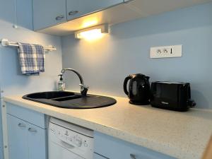 531 - Appartement T2 vue mer, à 100m de la Plage