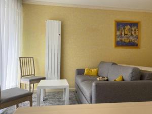 Appartements 533 - Appartement T1 situe a quelques pas de la grande plage d'Erquy et du centre : photos des chambres