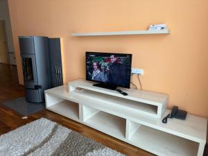 Apartment 416 with mountain view in Hotel Crocus, Strbske Pleso