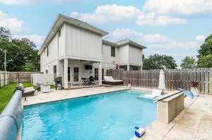 Wisteria Escape - East Hill - Goulding