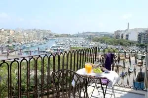 The Authentic Place - Misraħ Il-Barrieri