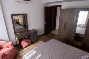 Luxurious NEW CAIRO Mirage City 1 BRD Apartment