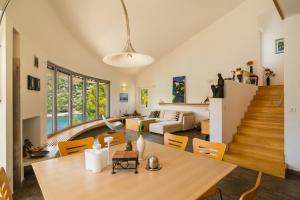 Design&Art Seafront Villa