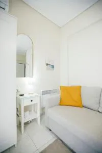 Tiny Studio - Tírnavos