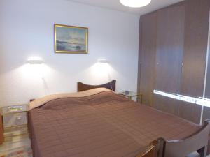 Apartment Rond-Point 27 by Interhome