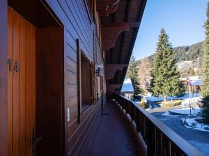 Apartment Le Mont Blanc 14 by Interhome