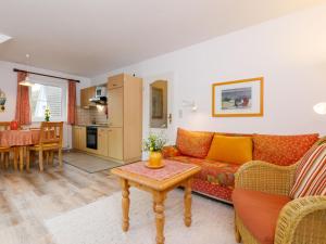 Apartment Eickhus Honig Wohnung by Interhome