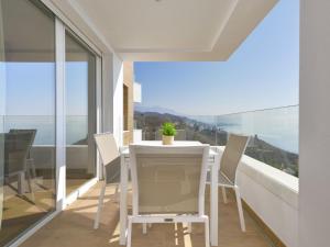 Apartment Amazing Sea by Interhome