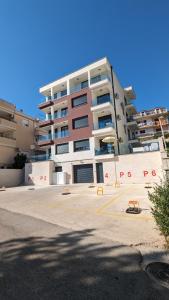 Adria By The Sea Lux Apartments