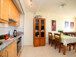 Apartment Ambar Beach by Interhome