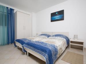 Apartment Vero-1 by Interhome 