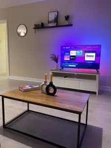 Crawley 2bed Apartament close to Gatwick Airport - Copthorne