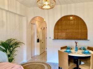 Apartamento a 400 metros da praia Santa Cruz