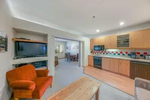 Studio #158 - Alpine Meadows