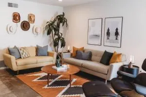 Casa de Vaqueros! Family&Pet Friendly! 3mi to the Beach! - Laguna Niguel