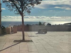 CAP ESTEREL, T2 VUE MER 4 couchages adapté PMR