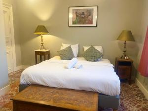 Deluxe Double or Twin Room with City View room in Simone's Kitchen B&B