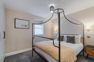 1BR Gem, Private Parking