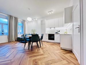 Apartamenty Kamienica Centrum - 1 Maja