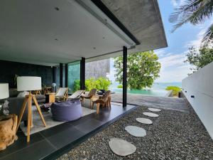 Luxury Beachfront AMANA Villa 4 Br at Ta-Ke Residence A