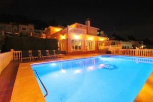 Ty Croeso-Entire villa with sea view