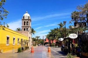 Wonderful 3 Bedrooms & 3 Bathrooms Home