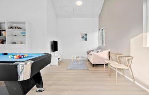 Beautiful Home In Jerup With Wifi