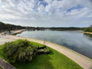 Studio moderne rénové au bord du lac pour deux personnes à Vieux Boucau - FR-1-239-991