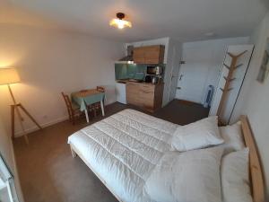 Studio moderne rénové au bord du lac pour deux personnes à Vieux Boucau - FR-1-239-991