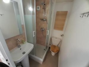 Studio moderne rénové au bord du lac pour deux personnes à Vieux Boucau - FR-1-239-991